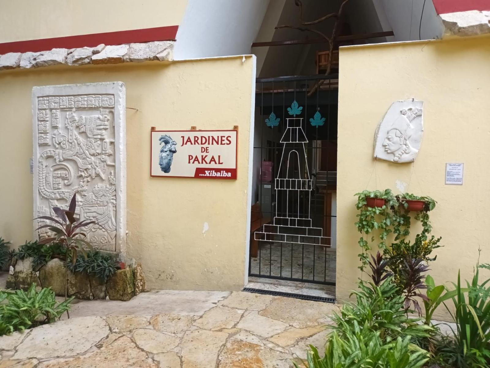 - Museo Xibalba Hotel